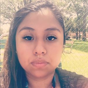 Meet your Posher, Greyssi